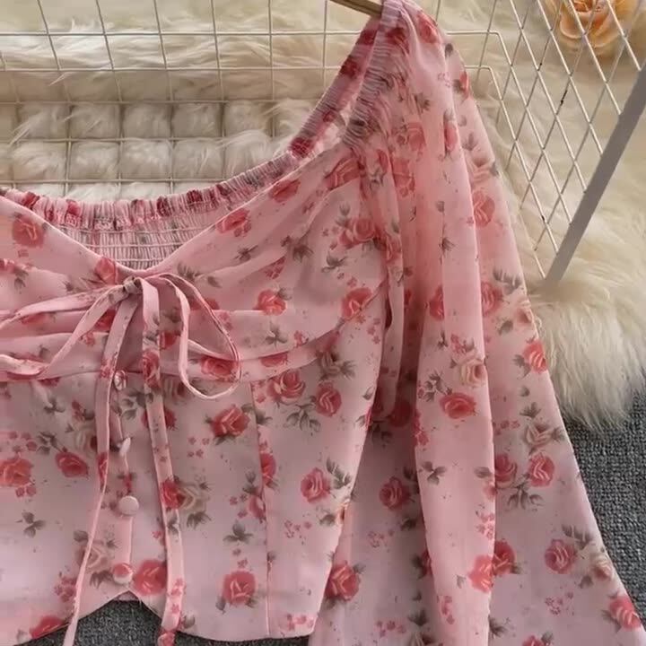 Cropped Manga Longa Floral Amarração Amélia