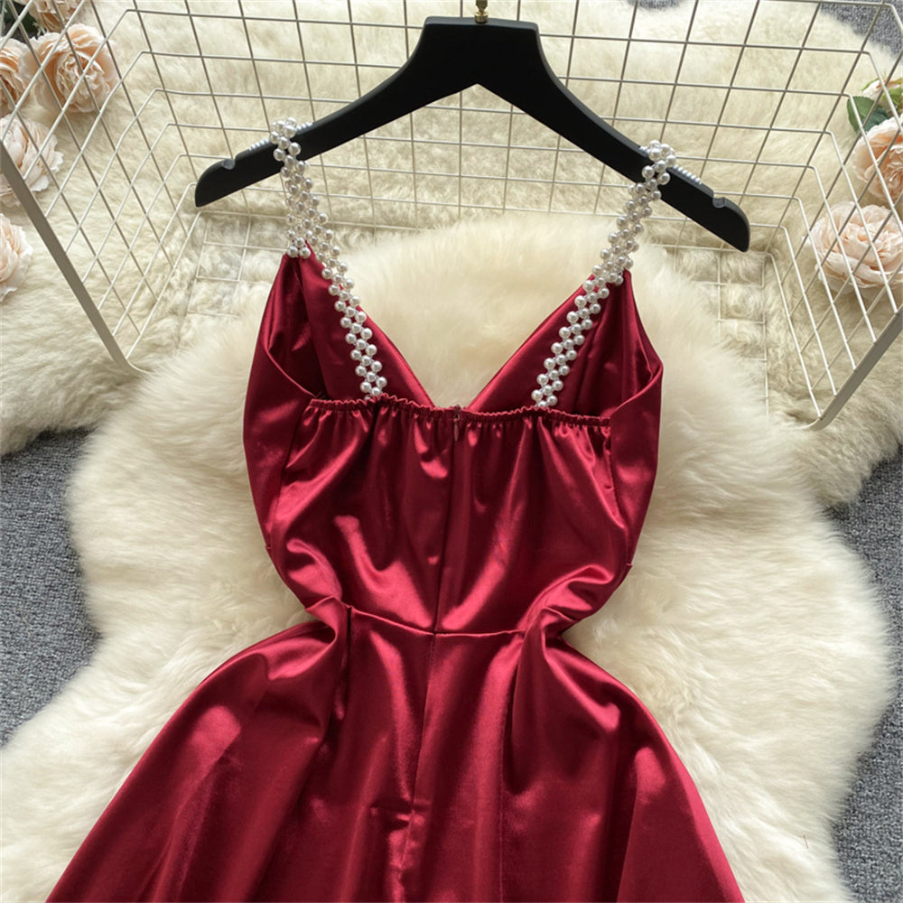 Vestido Curto Decote V Alça Fina Fluido Valéria