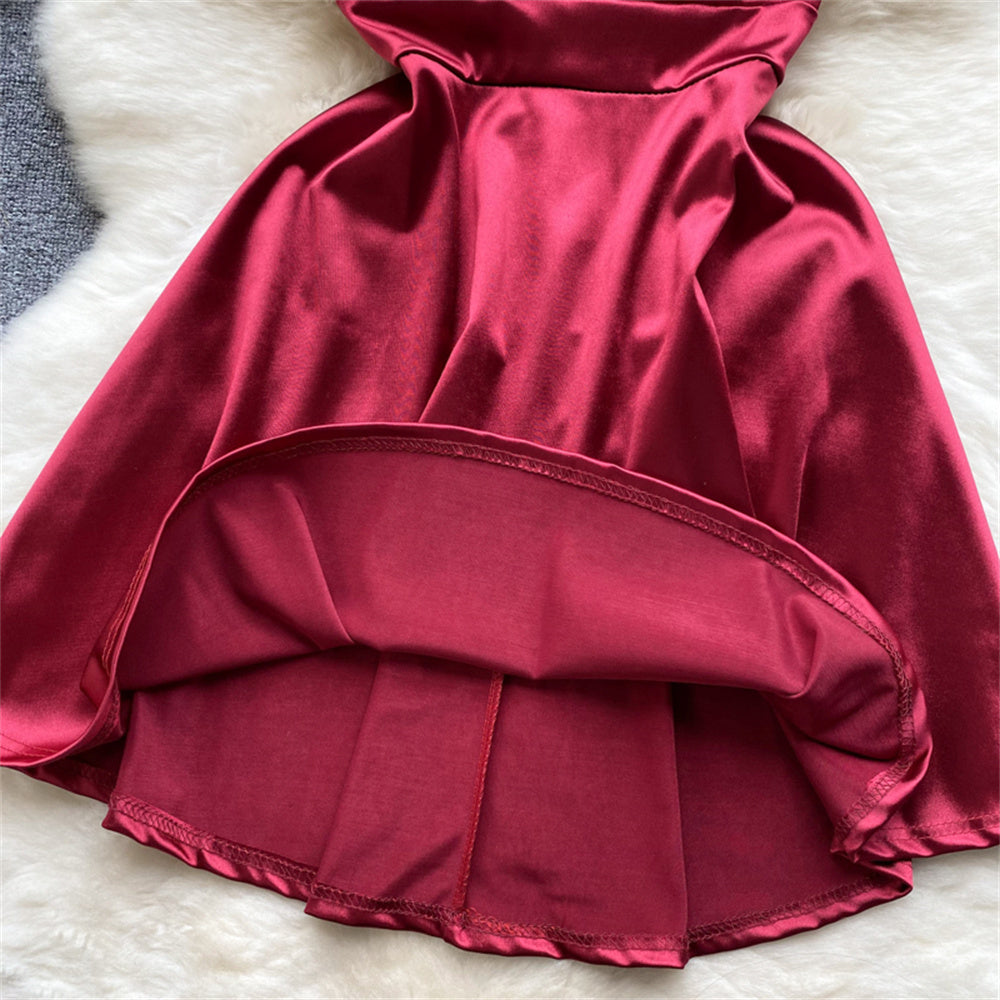 Vestido Curto Decote V Alça Fina Fluido Valéria