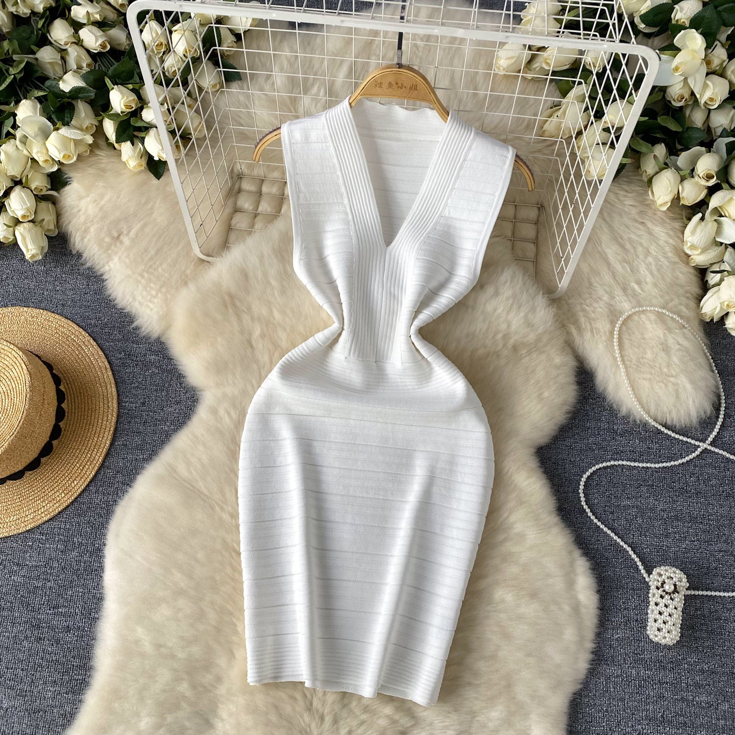 Vestido Midi Sem Manga Decote V Aurora