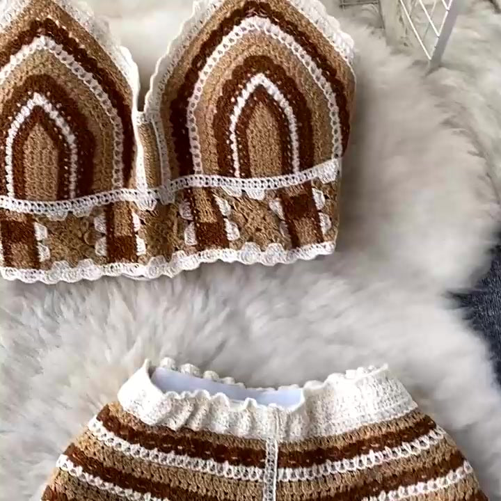 Conjunto Tricot Cropped Listrado Alça Fina Short Tuane