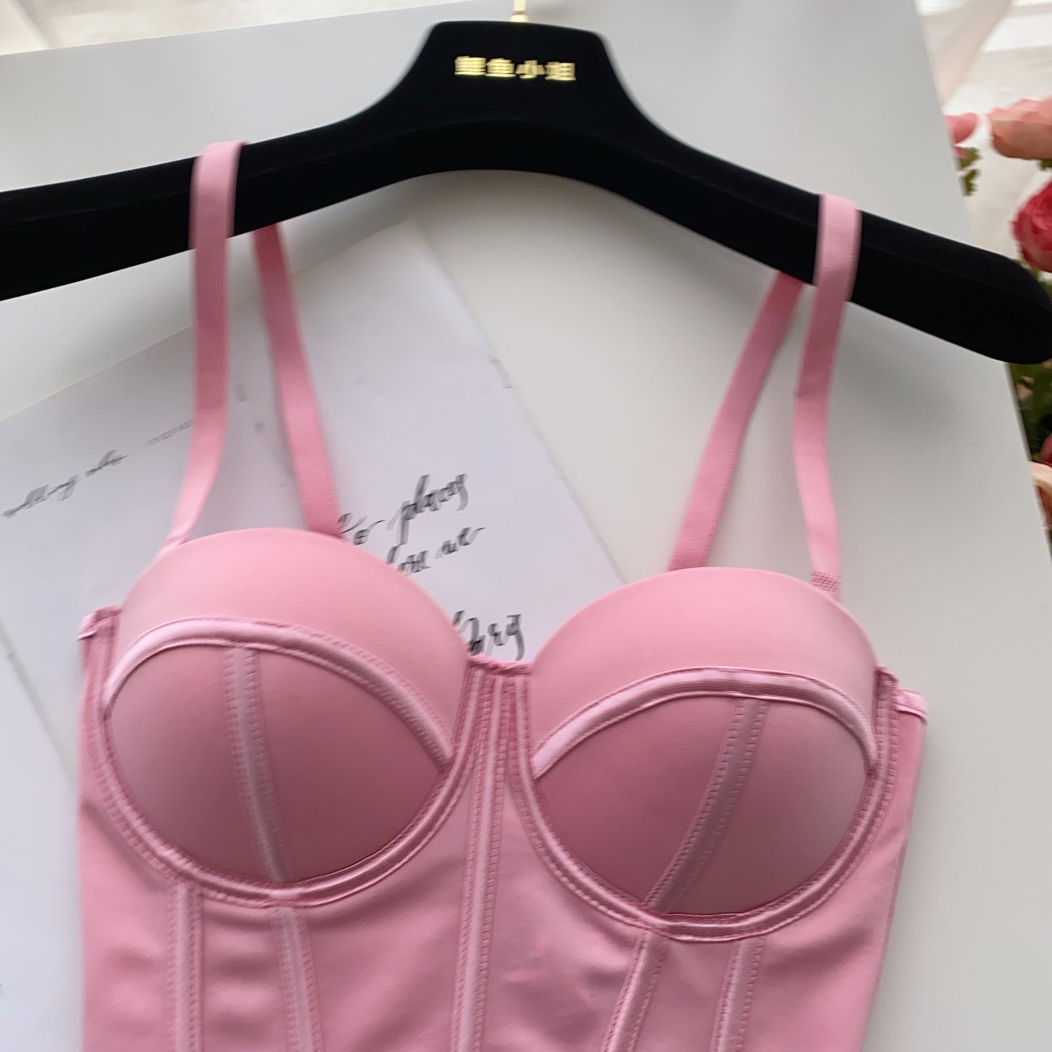 Top Estruturado Alça Fina Íris