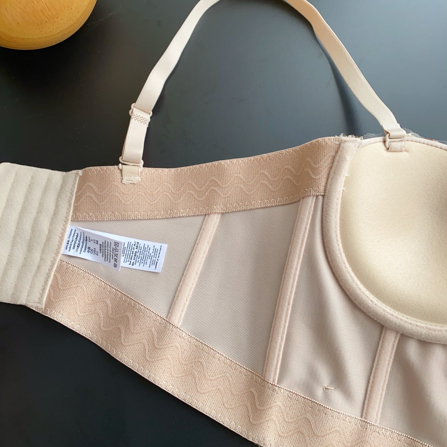 Cropped Bordado Floral Alça Fina Chloe