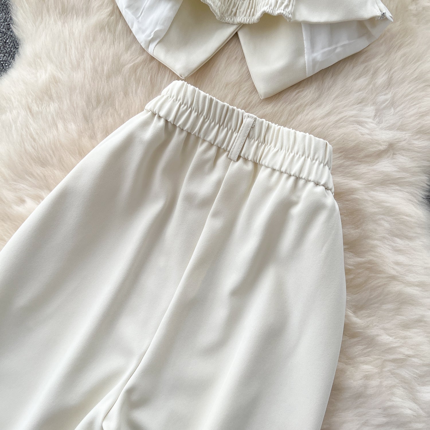 Conjunto Top Estruturado Alça Fina Calça Longa Bianca