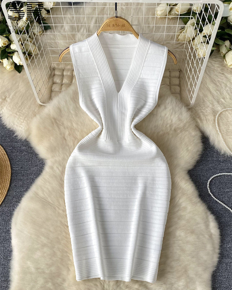 Vestido Midi Sem Manga Decote V Aurora