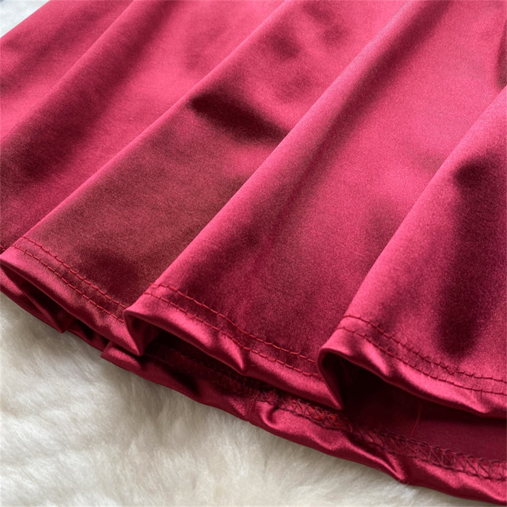 Vestido Curto Decote V Alça Fina Fluido Valéria