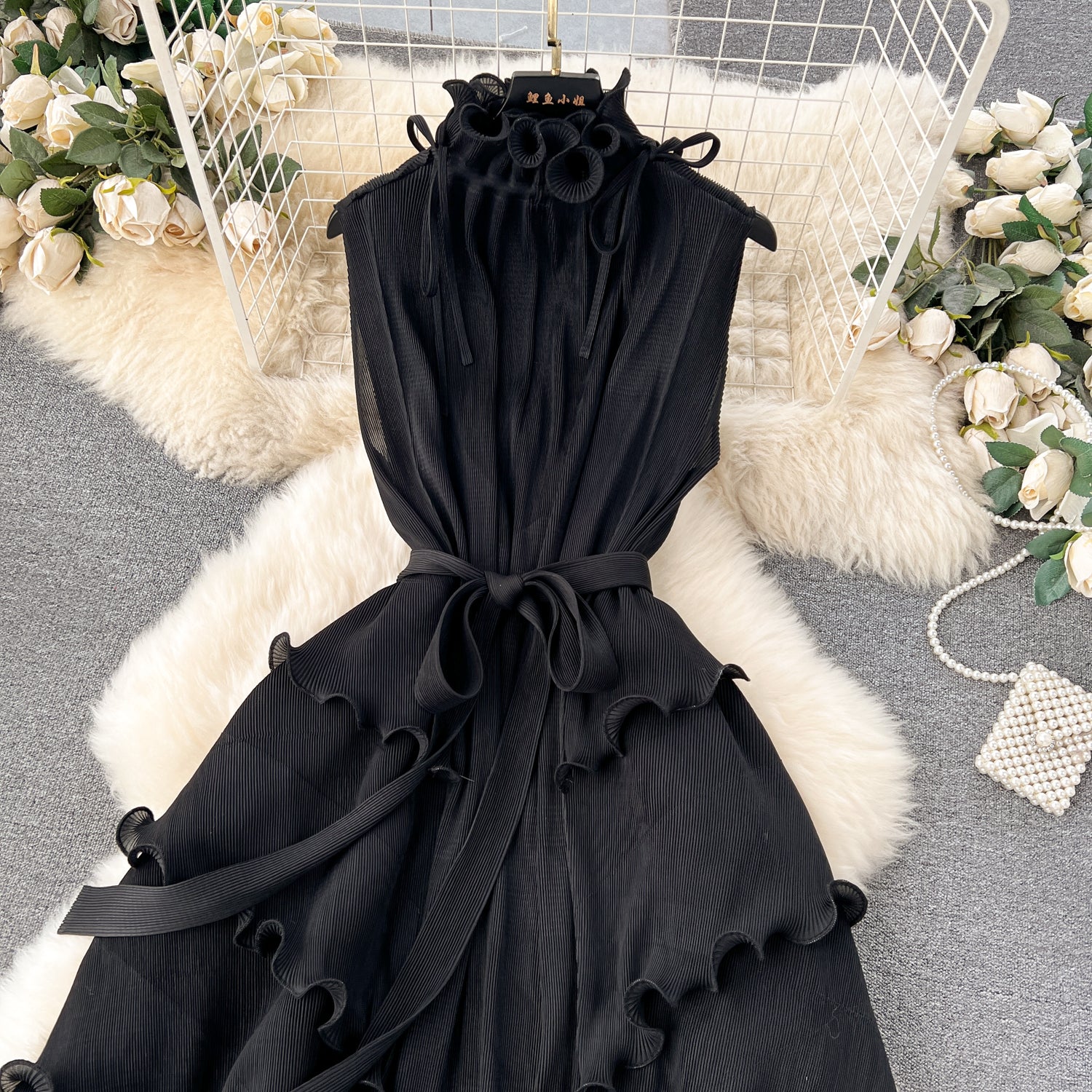 Vestido Longo Sem Manga Babado Solto Aurora