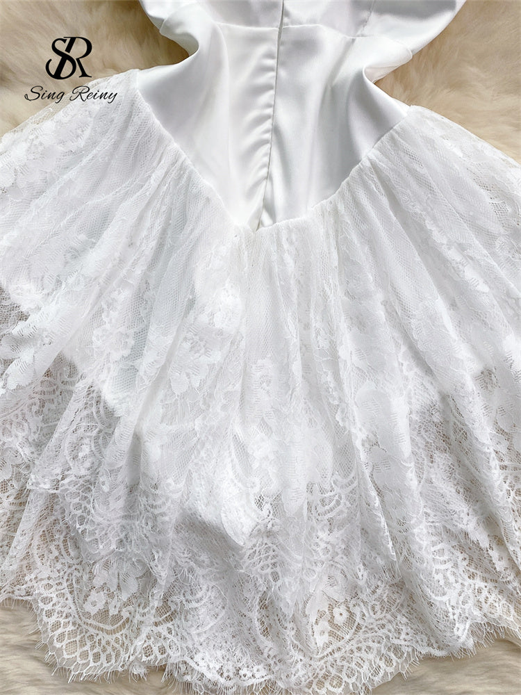 Vestido Curto Alça Fina Estruturado Chloe