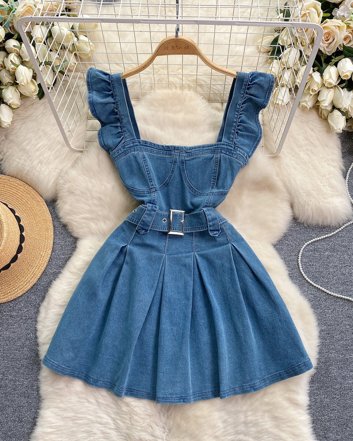 Vestido Curto Alça Babado Jeans Cinto Jasmim