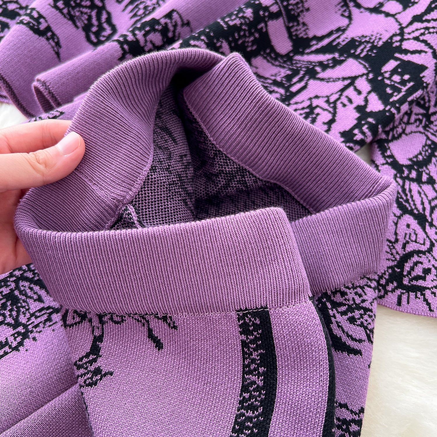 Conjunto Cardigã Jacquard Manga Longa Calça Bianca