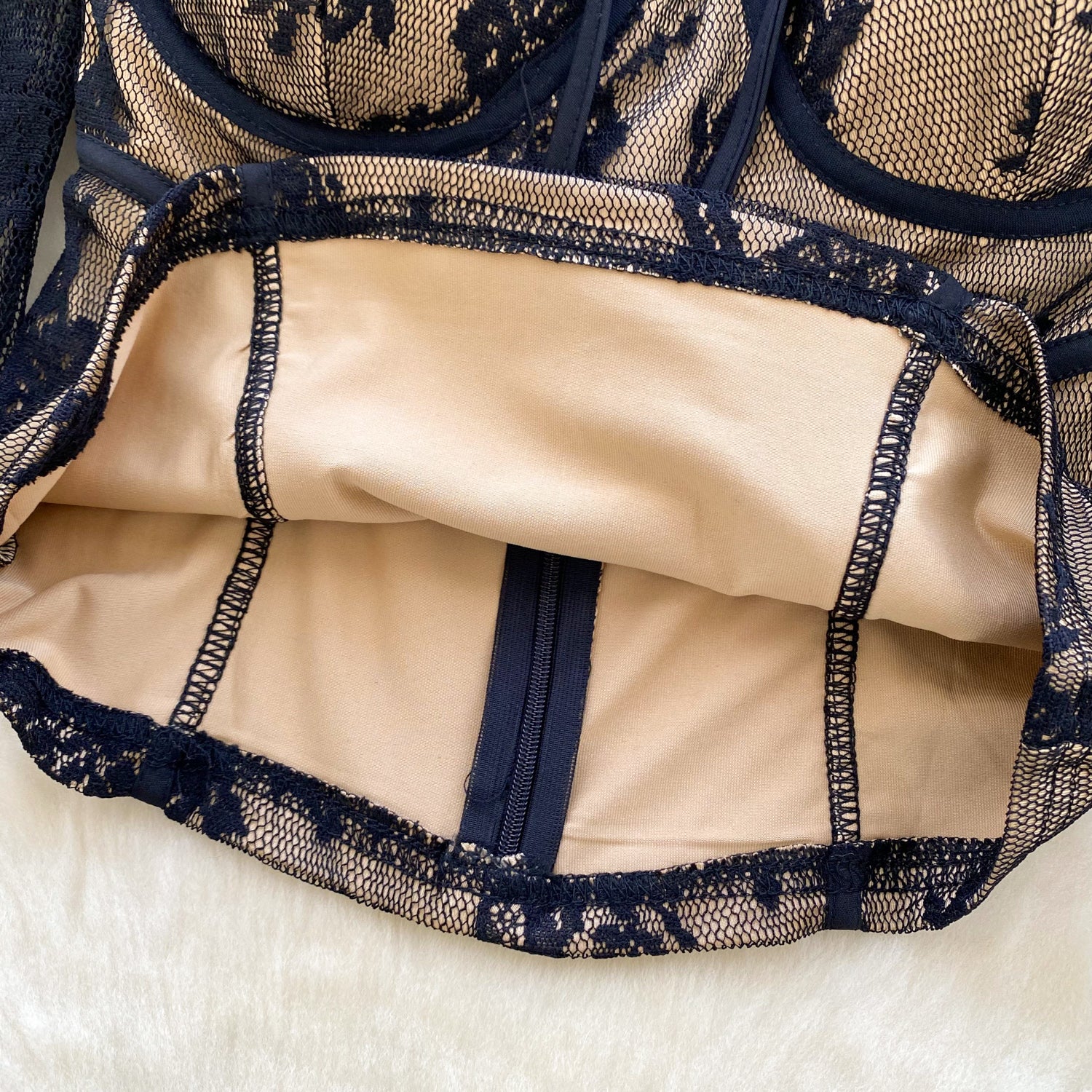 Cropped Manga Longa Renda Justa Sofia