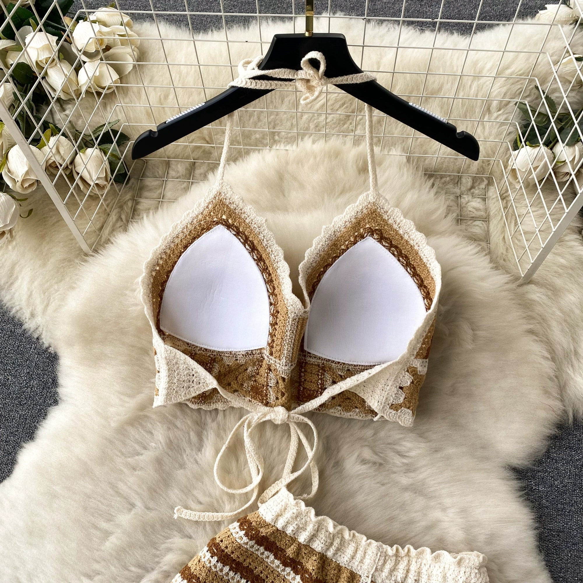 Conjunto Tricot Cropped Listrado Alça Fina Short Tuane