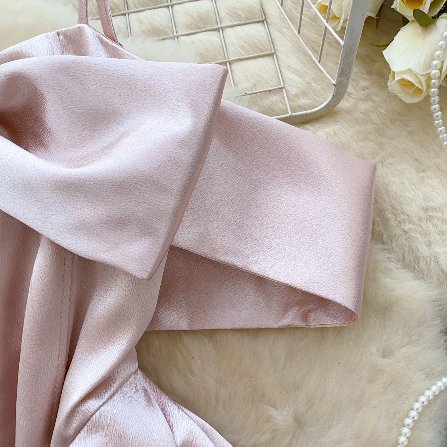 Vestido Curto Ombro A Ombro Laço Aurora