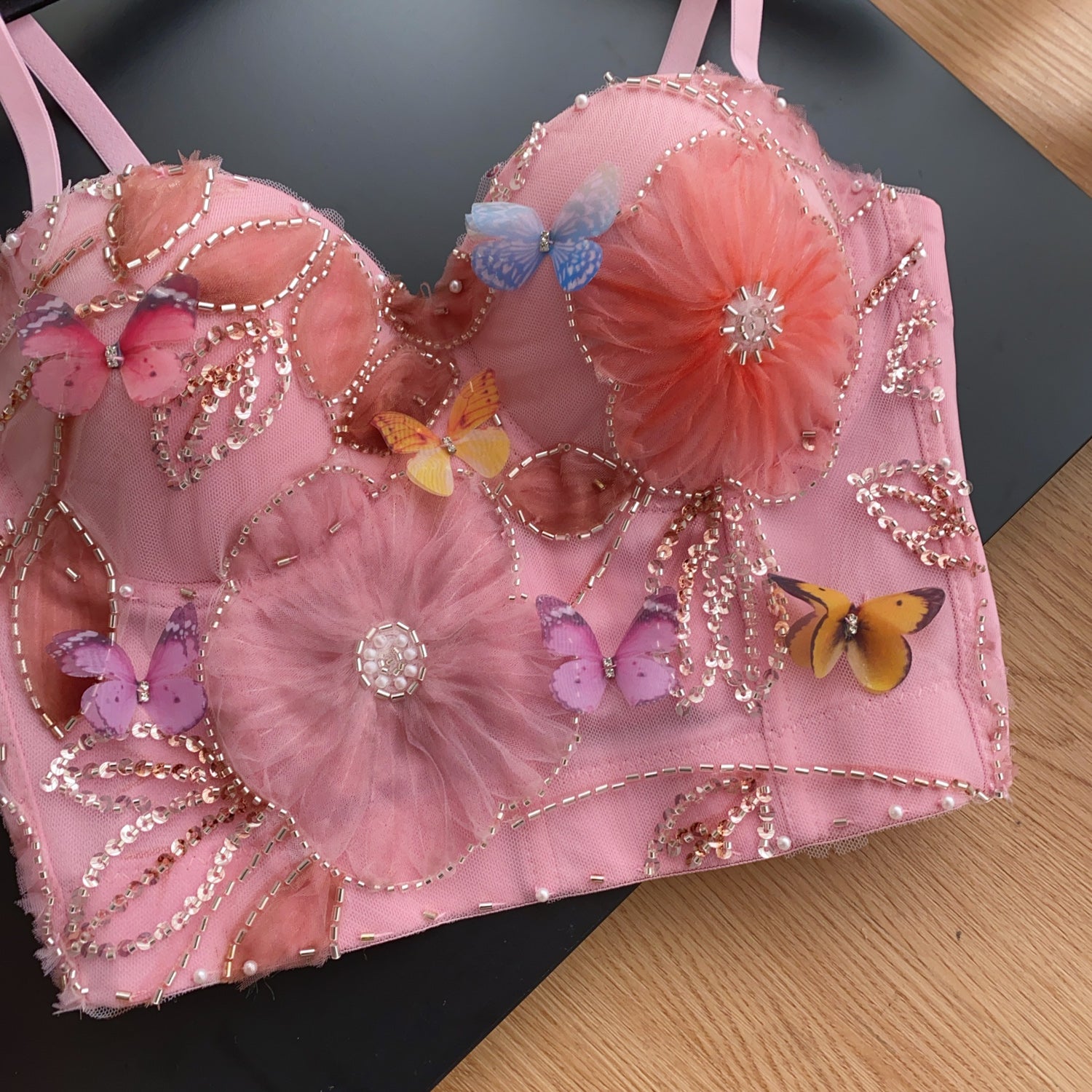 Cropped Bordado Floral Alça Fina Chloe